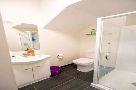 Photo of property in 11 Stitchbird Crescent, Papakura, 2110