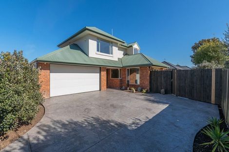 Photo of property in 32a Sawyers Arms Road, Northcote, Christchurch, 8052