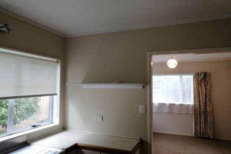 Photo of property in 2/8 Sunburst Street, Papakura, 2110