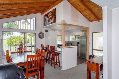 Photo of property in 22 Woodstock Avenue, Karangahake, Paeroa, 3674