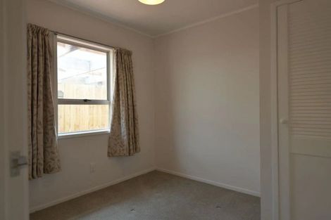 Photo of property in 12 Spargo Road, Massey, Auckland, 0614