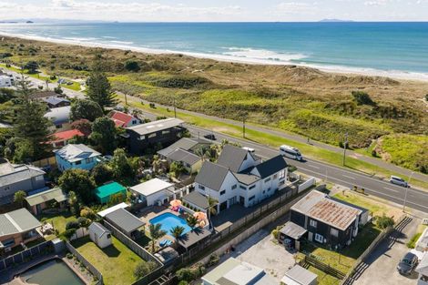 Photo of property in 670 Papamoa Beach Road, Papamoa Beach, Papamoa, 3118