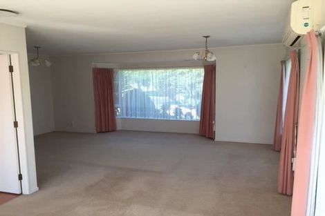 Photo of property in 2 Gairloch Place, Wattle Downs, Auckland, 2103