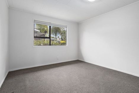 Photo of property in 30 Beechdale Crescent, Pakuranga Heights, Auckland, 2010