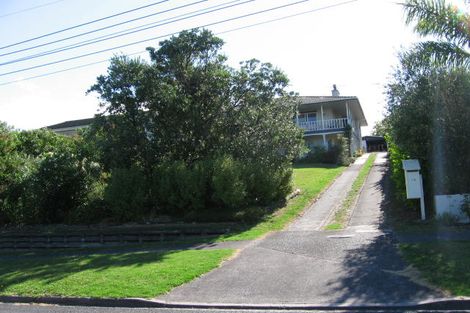Photo of property in 98 Hebron Road, Waiake, Auckland, 0630