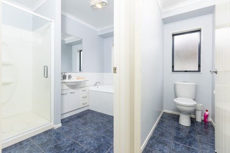 Photo of property in 61 Saint James Drive, Huntington, Hamilton, 3210