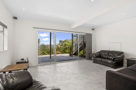 Photo of property in 21 Teal Crescent, Beach Haven, Auckland, 0626