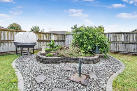 Photo of property in 43 Farringdon Avenue, Rototuna North, Hamilton, 3210