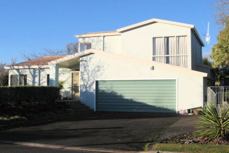 Photo of property in 1 Earls Court, Hillcrest, Hamilton, 3216