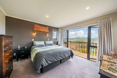 Photo of property in 25 Landsdowne Terrace, Karori, Wellington, 6012