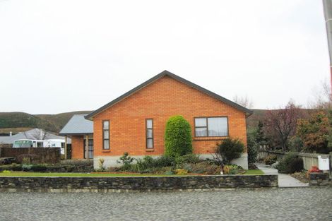 Photo of property in 78 Fache Street, Clyde, 9330