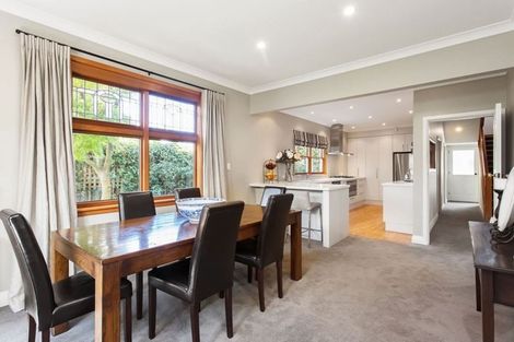 Photo of property in 32 Peel Street, Strowan, Christchurch, 8052