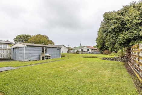 Photo of property in 12 Antrim Place, Hokowhitu, Palmerston North, 4410