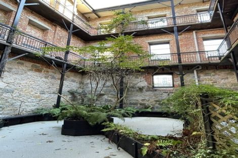 Photo of property in 9/5 Jetty Street, Dunedin Central, Dunedin, 9016