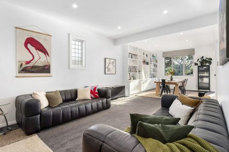 Photo of property in 5 Torridon Road, Miramar, Wellington, 6022