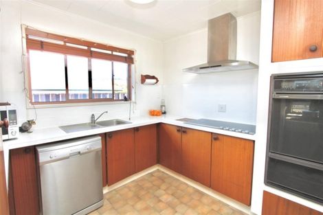 Photo of property in 15 Peace Street, Fenton Park, Rotorua, 3010