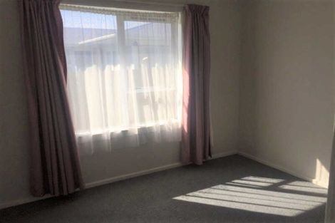 Photo of property in 19 Wentworth Street, Ilam, Christchurch, 8041