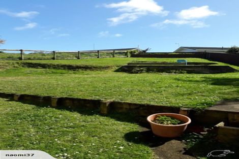 Photo of property in 17 Banks Street, Marfell, New Plymouth, 4310