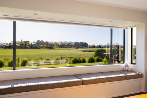 Photo of property in 18 Mara-kai Place, Pegasus, 7612