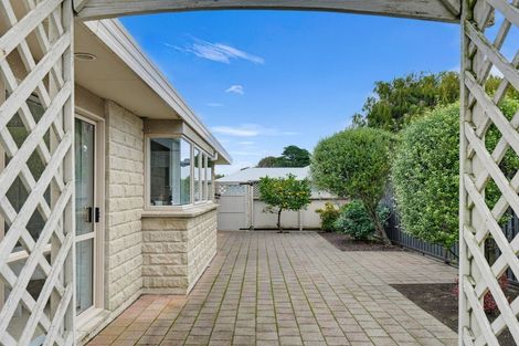 Photo of property in 30 Kakaho Drive, Tawhero, Whanganui, 4501