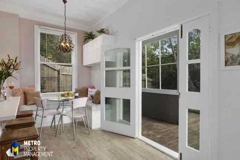 Photo of property in 52 Sutherland Street, Dunedin Central, Dunedin, 9016