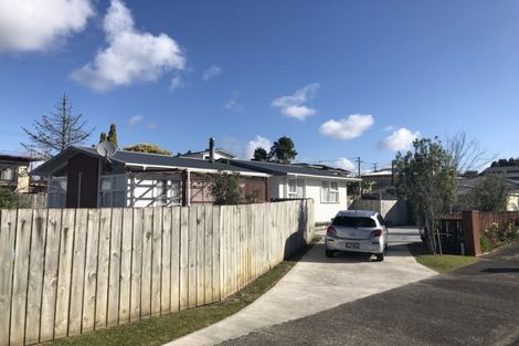 Photo of property in 63 Butterworth Drive, Glendene, Auckland, 0602