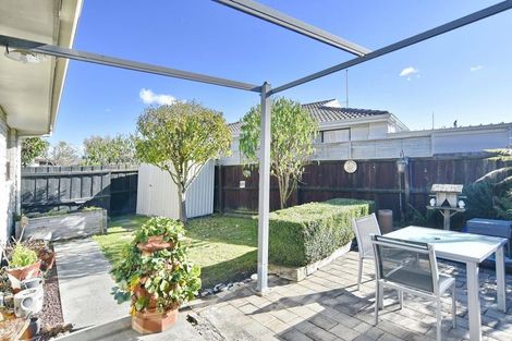 Photo of property in 1/17 Castile Place, Belfast, Christchurch, 8051