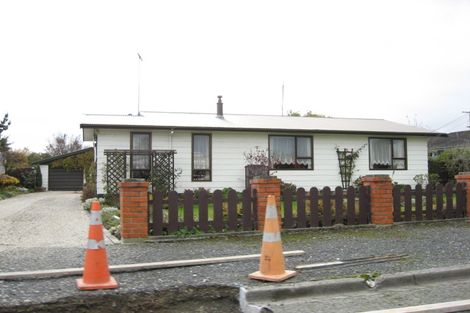 Photo of property in 8 Highgate, Milton, 9220