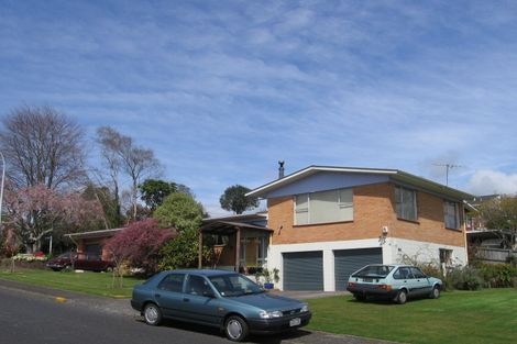 Photo of property in 2 Gillam Crescent, Springfield, Rotorua, 3015