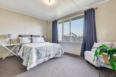 Photo of property in 10 Lugton Street, Nawton, Hamilton, 3200