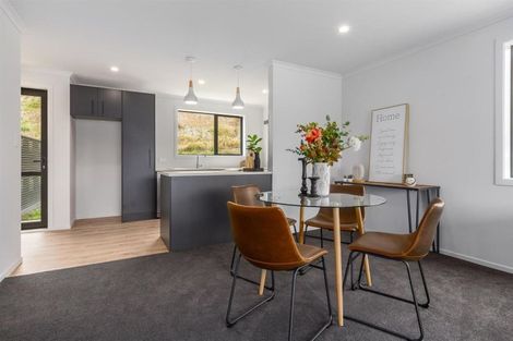 Photo of property in 27 Oakum Road, Whitby, Porirua, 5024