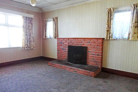 Photo of property in 142 Main South Road, Green Island, Dunedin, 9018