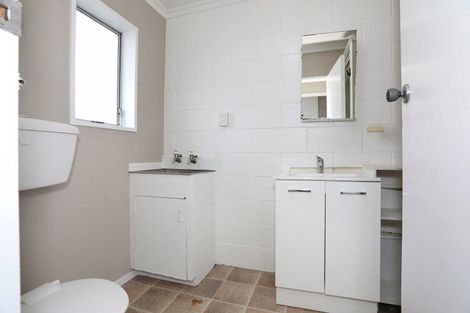 Photo of property in 4/297 Ruahine Street, Terrace End, Palmerston North, 4410