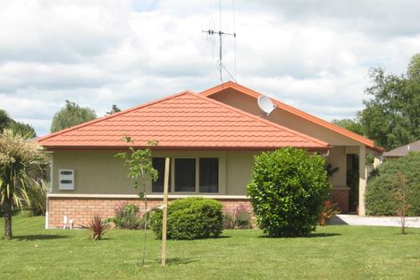 Photo of property in 2 Frame Street, Leamington, Cambridge, 3432