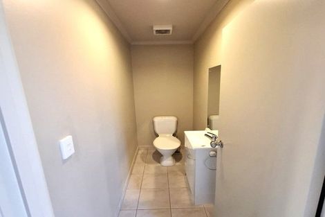 Photo of property in 3/31 Orwell Road, Greenhithe, Auckland, 0632