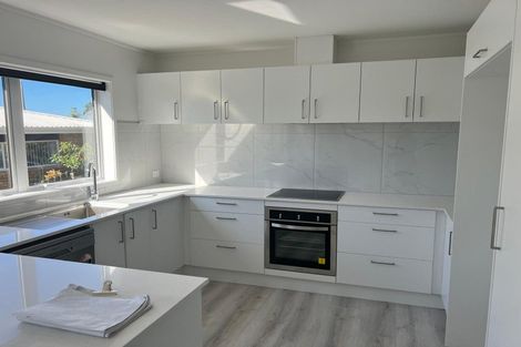 Photo of property in 46 Fitzwilliam Drive, Torbay, Auckland, 0630