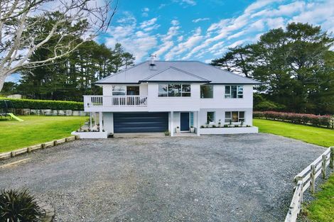 Photo of property in 90 Mcentee Road, Waitakere, Auckland, 0816