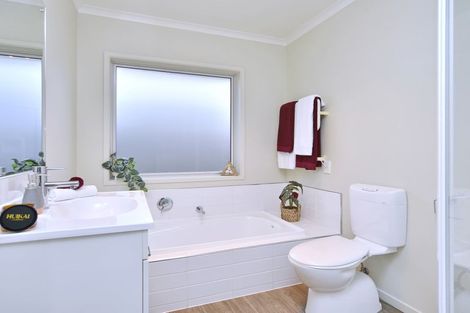Photo of property in 22 Ridgeway Avenue, Rolleston, 7615