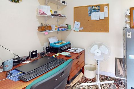 Photo of property in 122 Great South Road, Huntly, 3700