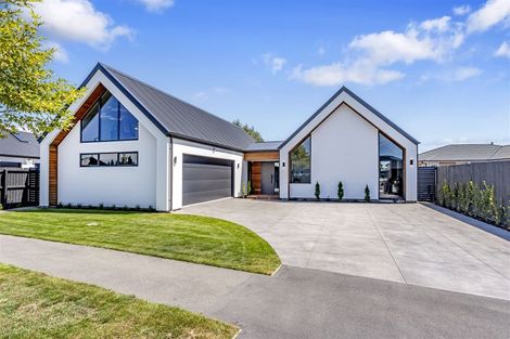 Photo of property in 16 Townson Road, Marshland, Christchurch, 8083