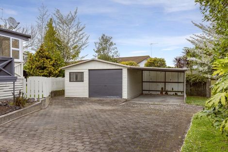 Photo of property in 2 Gladstone Grove, Richmond Heights, Taupo, 3330