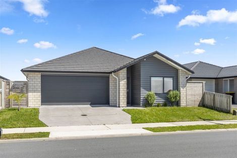 Photo of property in 7 Dunkeld Drive, Papamoa, 3118