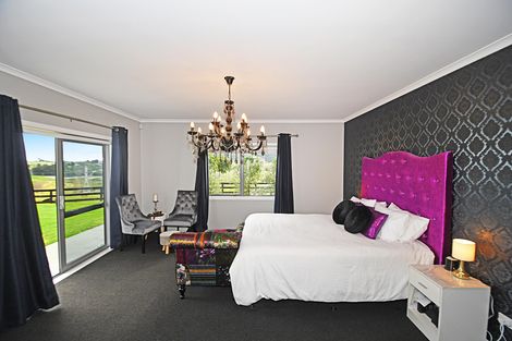 Photo of property in 9 Mountain Road, Kaiwaka, 0587