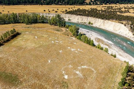 Photo of property in 124 Horseshoe Bend Drive, Albert Town, Wanaka, 9382