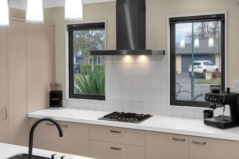 Photo of property in 100 Courtenay Drive, Kaiapoi, 7630