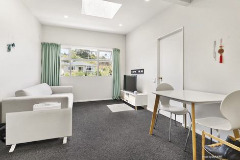 Photo of property in Parkland Flats, 17/51 Adams Terrace, Kelburn, Wellington, 6021