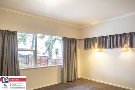 Photo of property in 114 Exmouth Road, Northcote, Auckland, 0627
