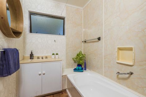 Photo of property in 2 Waimea West Road, Brightwater, 7022