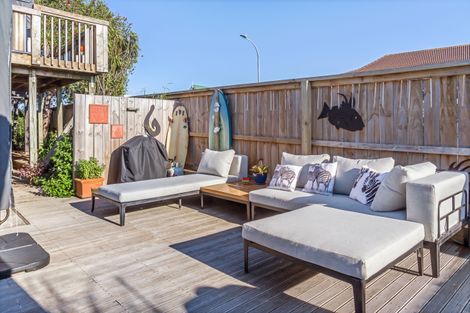 Photo of property in 34b Shakespear Road, Army Bay, Whangaparaoa, 0930