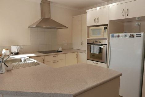 Photo of property in 4/241 Matsons Avenue, Papanui, Christchurch, 8053